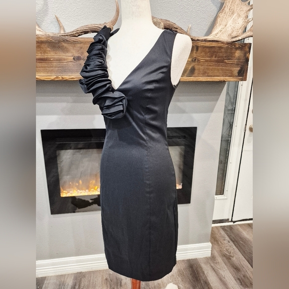 BETSY AND ADAMS Womens Dress Size 4 In  Elegant Black Ruffle Dress - Picture 3 of 7